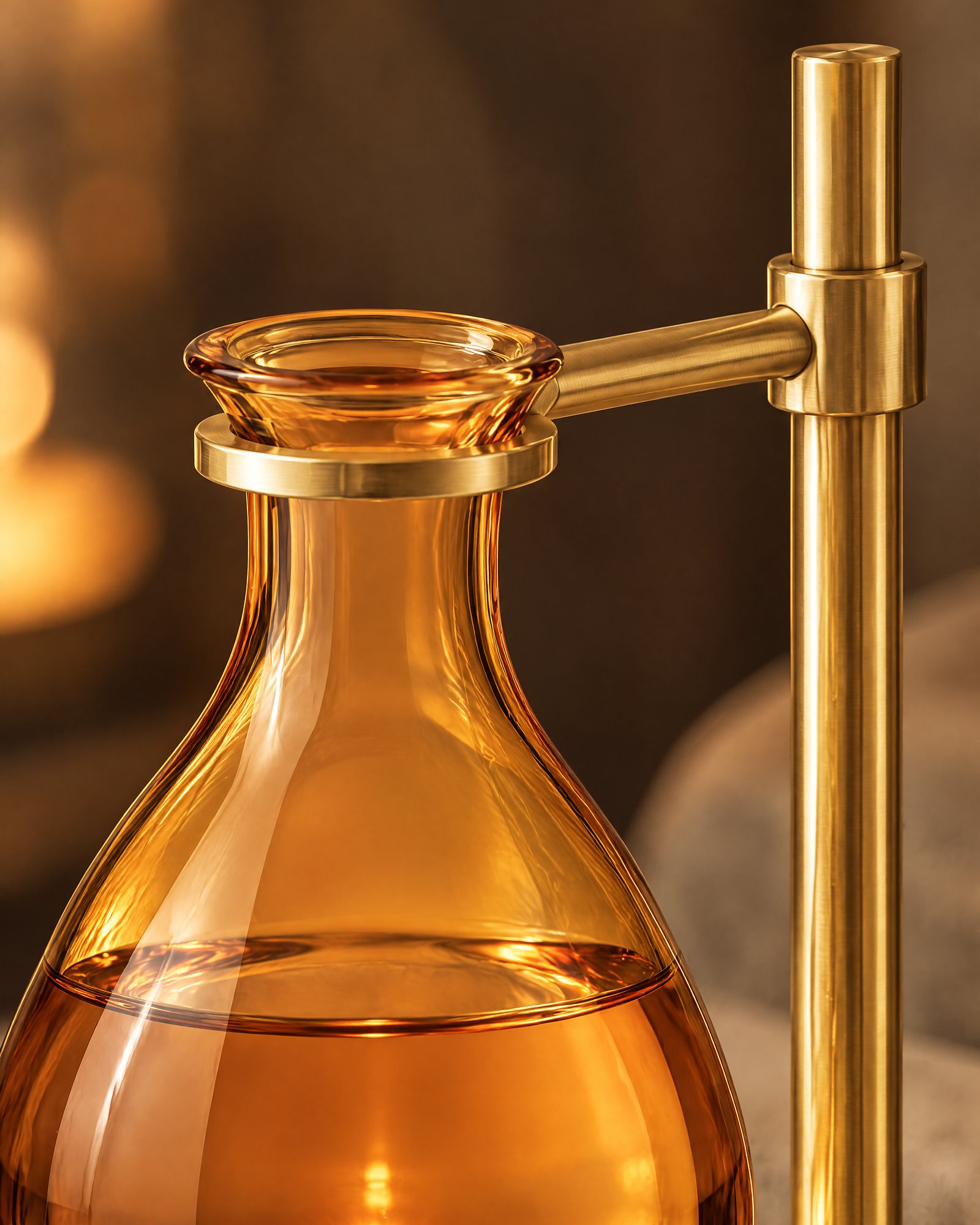 Close-up of The Amber Burner Set